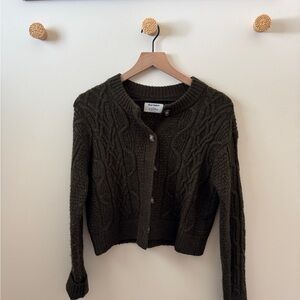 Old Navy Women's Dark Green Cable Knit Cardigan